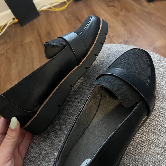 Black Women's Loafers - Picture 4 of 4